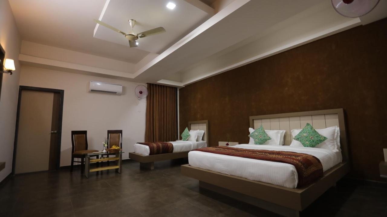 Kukda Resort Chittorgarh Екстер'єр фото